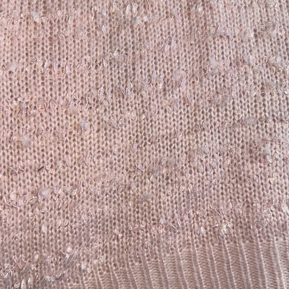 Women Sweater - Picture 2 of 3